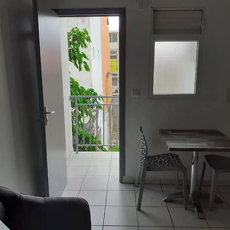 Ferienwohnung Sejour D'Affaires Ou De Loisirs A Pointe A Pitre Exterior foto