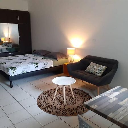 Ferienwohnung Sejour D'Affaires Ou De Loisirs A Pointe A Pitre Exterior foto