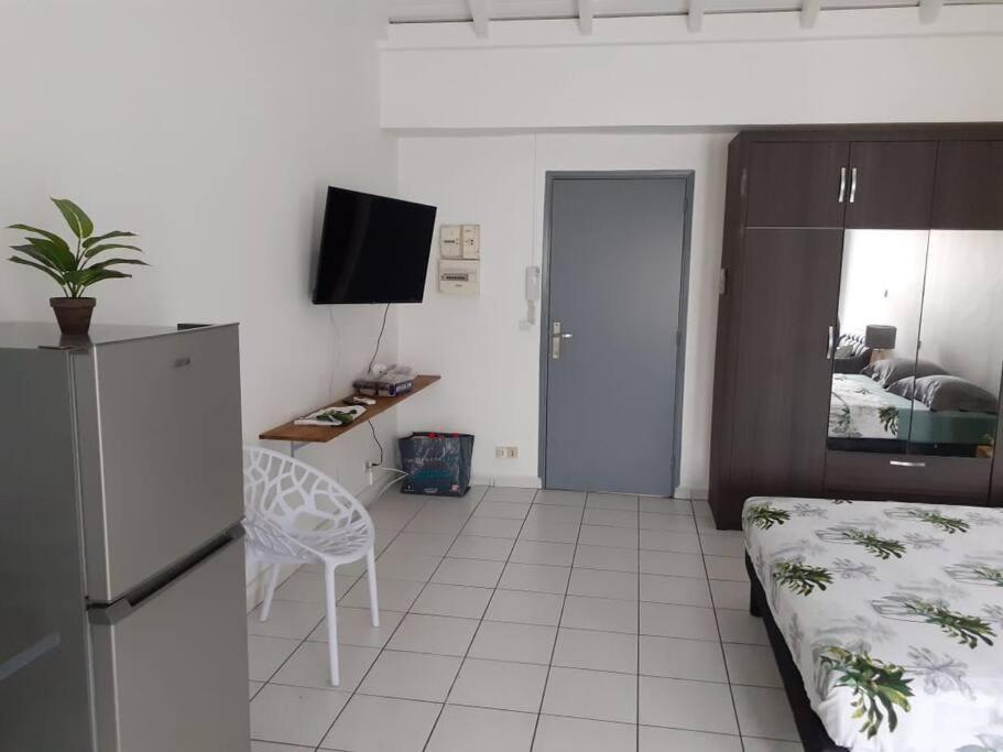 Ferienwohnung Sejour D'Affaires Ou De Loisirs A Pointe A Pitre Exterior foto